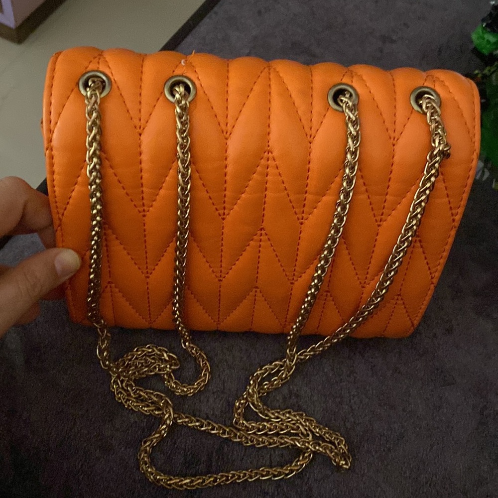 Beautiful orange cross body sling bag cum shoulder bag with metallic chain - Picture 7 of 7